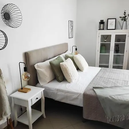 Cala Medano אל מדאנו